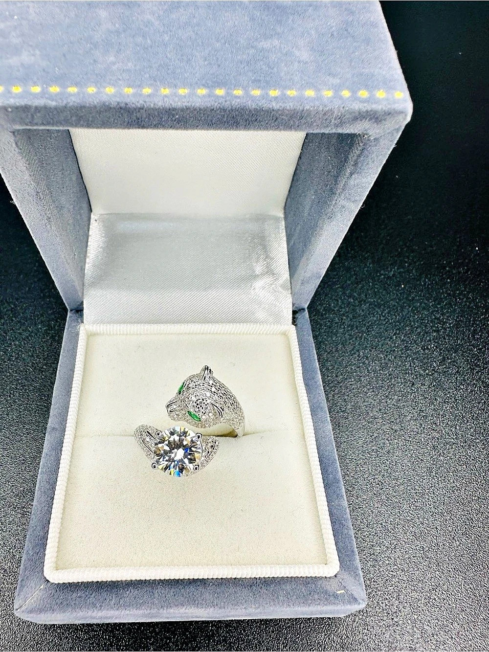 2CT MOISSANITE LION HEAD RING
| 925 STERLING SILVER  | ADJUSTABLE SIZE 5-9